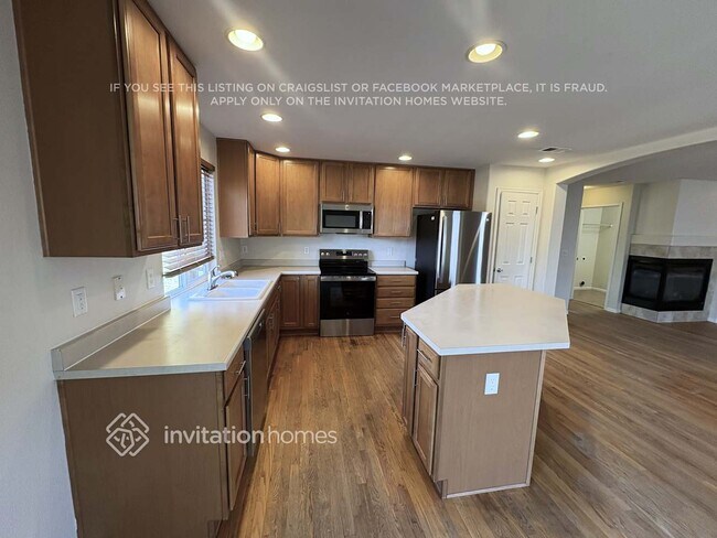 Foto del edificio - 16371 E 104th Pl