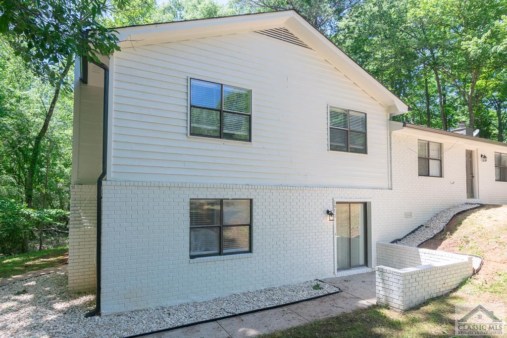 1071 Sourwood Ct, Athens, GA 30606 House Rental in Athens, GA