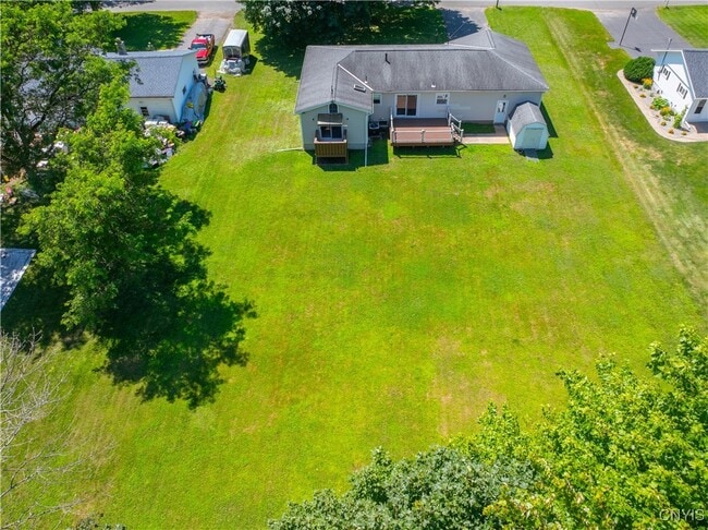Building Photo - 8686 Maple Ln