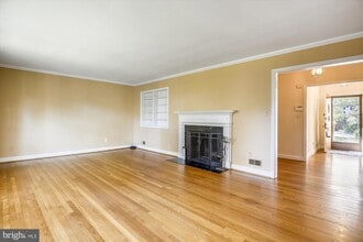 Building Photo - 3303 Winnett Rd