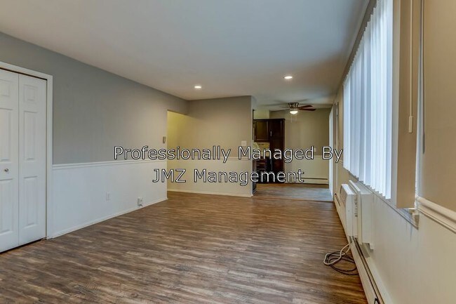 Building Photo - 2177 Decker Rd