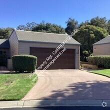 Building Photo - 1420 Oakridge Park Rd