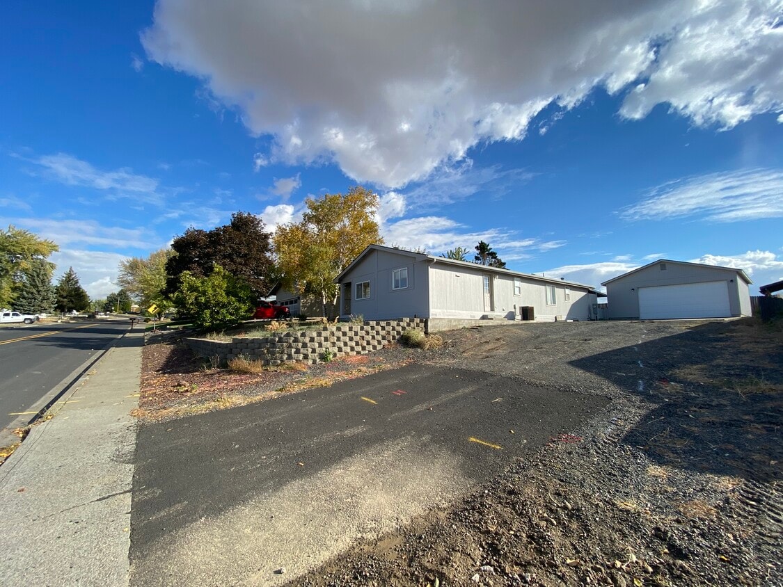 930 SW Marshall Ave, Pendleton, OR 97801 House Rental in Pendleton