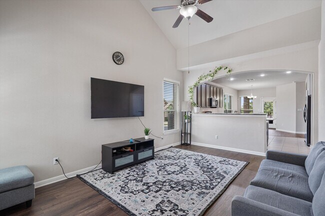 Foto del edificio - Amazing Home in Gated Mayfield Ranch Community