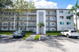 Building Photo - 400 SW 134th Way