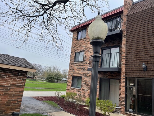 Foto del edificio - 1771 W Algonquin Rd