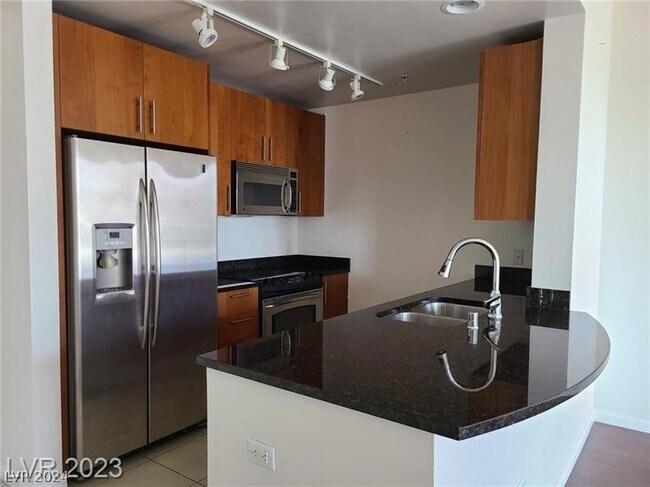 Building Photo - 200 W Sahara Ave