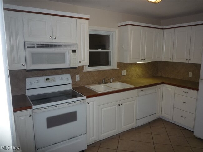 Foto del edificio - 2827 Norwood St