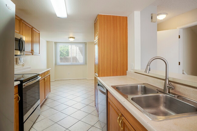 Photo - 11642 E Cornell Cir Townhome