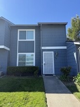 Building Photo - 1180 Spring Valley Common