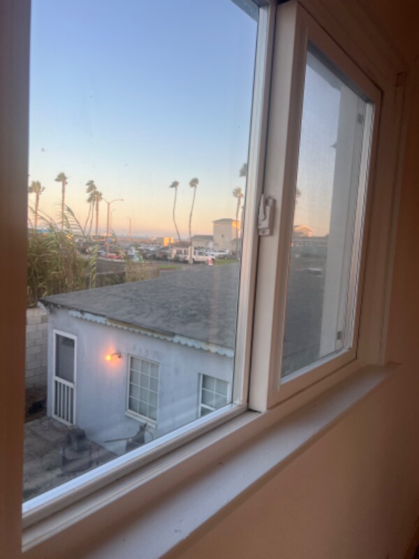 Foto del edificio - 17165 Pacific Coast Hwy