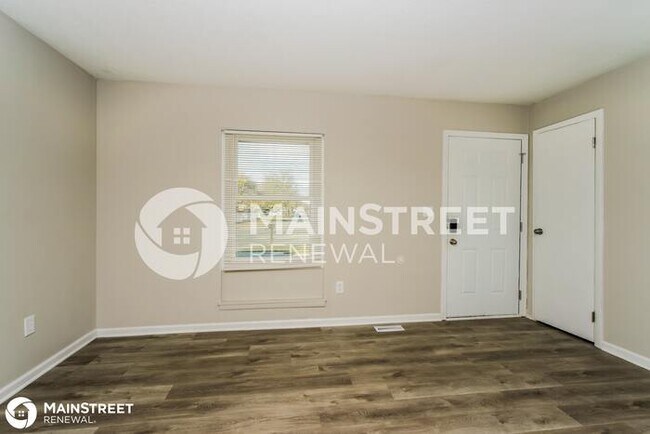 Foto del edificio - 5619 REGAL DR, LOUISVILLE, KY 40218