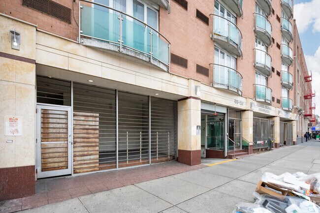 Building Photo - 88-20 Parsons Blvd