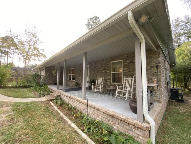 Foto del edificio - 1761 Chippendale Rd