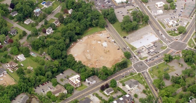 Building Photo - 147 Columbia