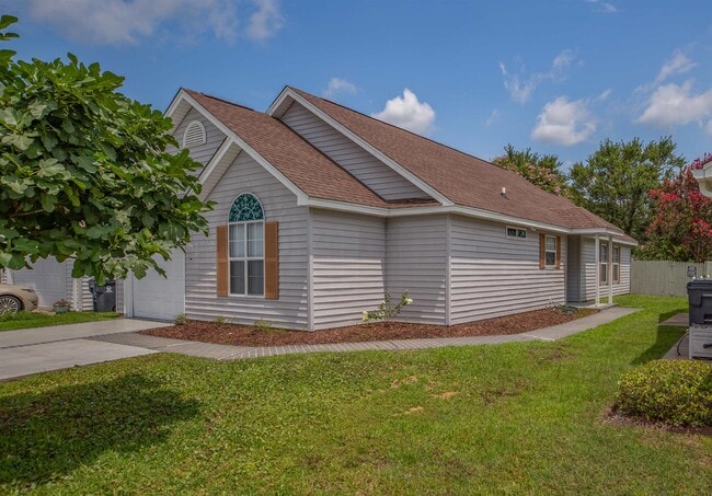 Building Photo - 112 Dusty Trail Ln