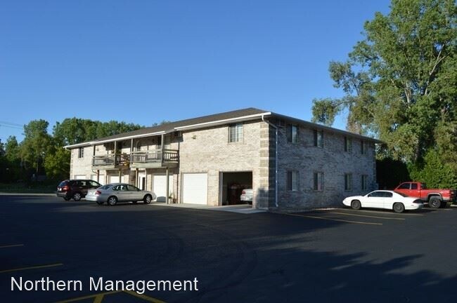 Building Photo - 2539-2539 Woodale Ave
