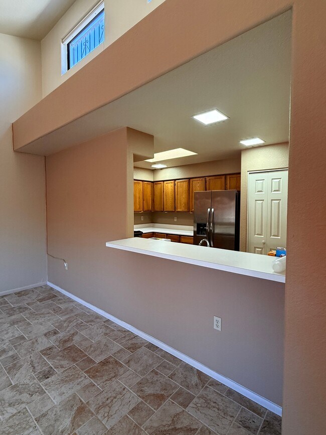Foto del edificio - 8631 N Little Oak Ln