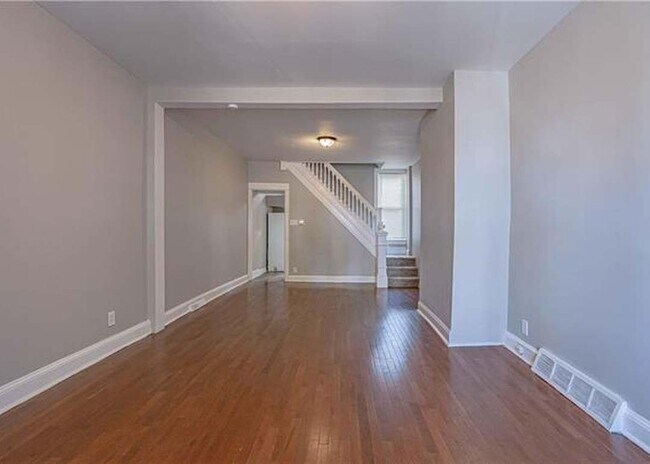 Foto del edificio - 1332 W Gordon St