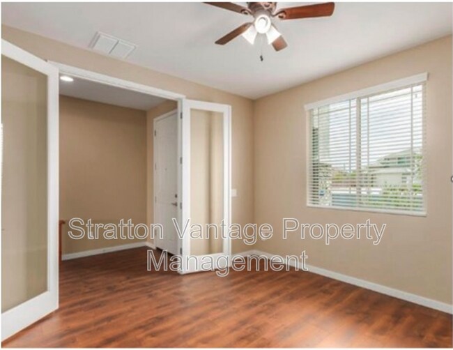 Foto del edificio - 25810 N 161st Dr