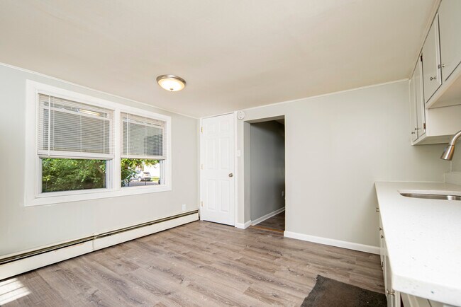 Foto del edificio - 2321 6th Ave