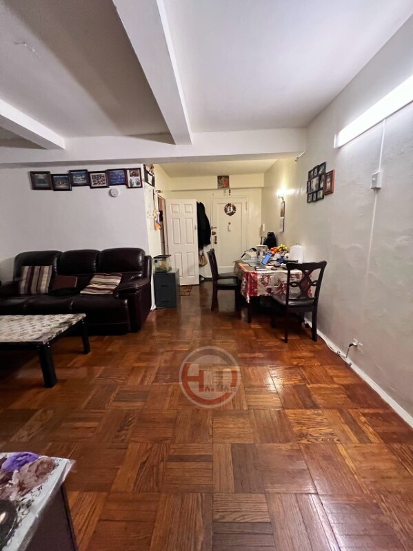 1505 Archer Rd Unit 5th flr, The Bronx, NY 10462 Room for Rent in The