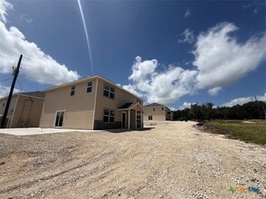 Building Photo - 1008 Makayla Dr