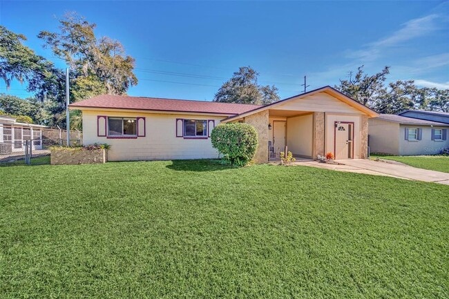 Building Photo - 870 Darwin Dr