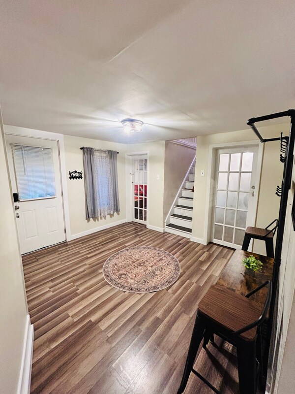 Foto del edificio - 1452 Huntersland Rd