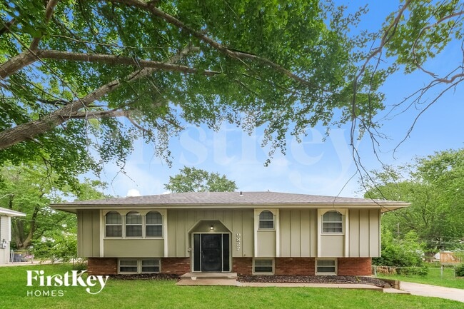 Building Photo - 9827 Drury Ave