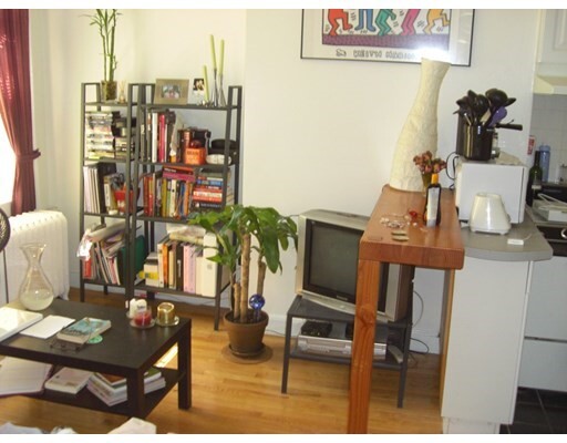 Foto del edificio - 483 Beacon St