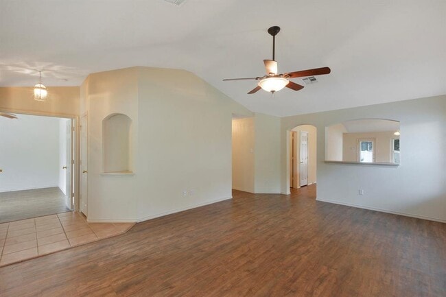 Building Photo - 1509 Colorado Bend Dr