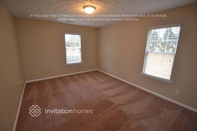 Foto del edificio - 3818 Woodhurst Way