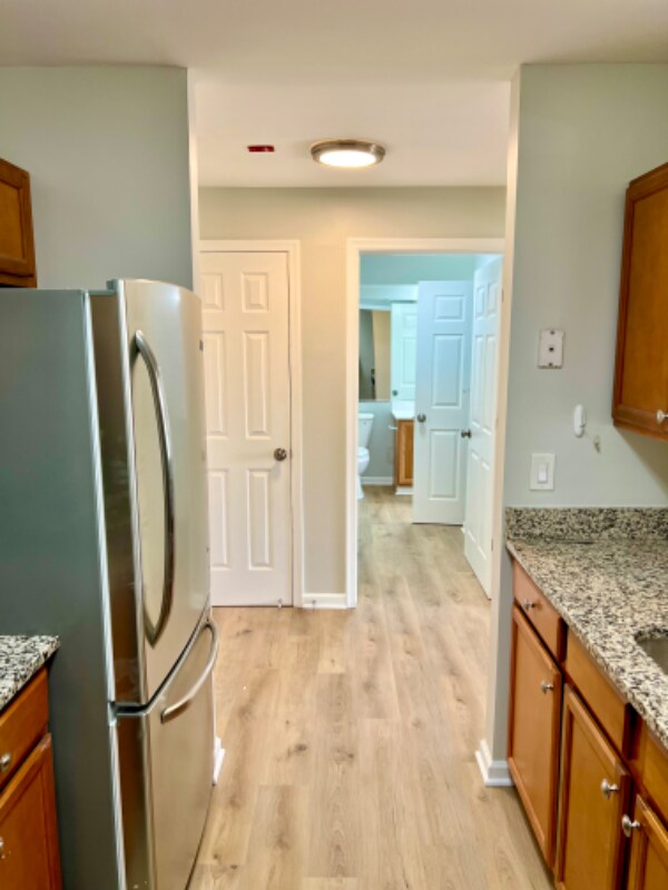 Foto del edificio - 14000 Farnsworth Ln