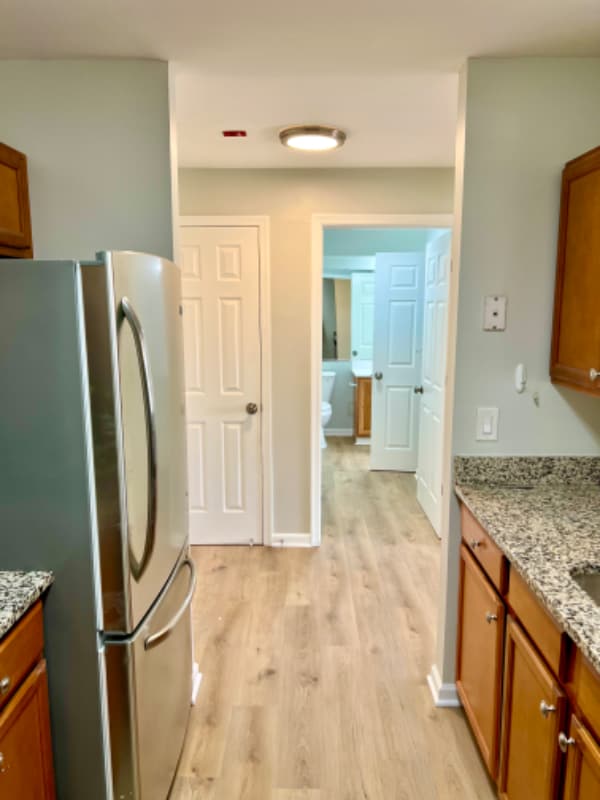 Building Photo - 14000 Farnsworth Ln