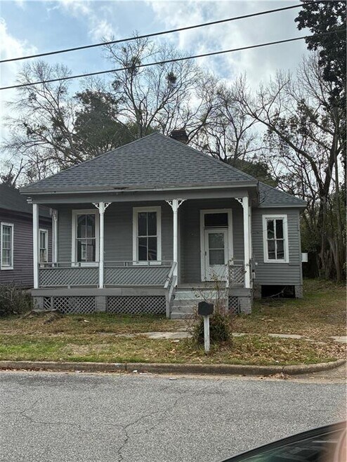 811 Gorgas St