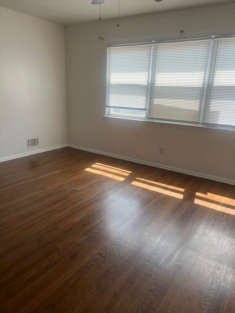 Foto del edificio - 105 Evergreen St