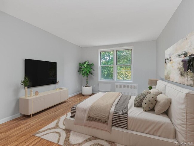 Building Photo - 6535 Broadway