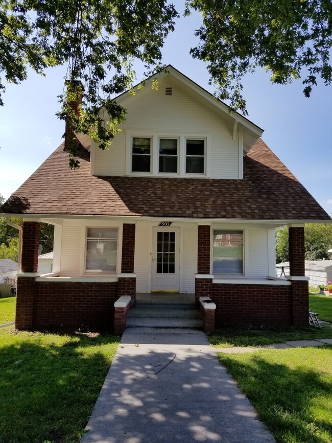 Building Photo - 903 Kingwood St