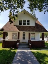 Building Photo - 903 Kingwood St