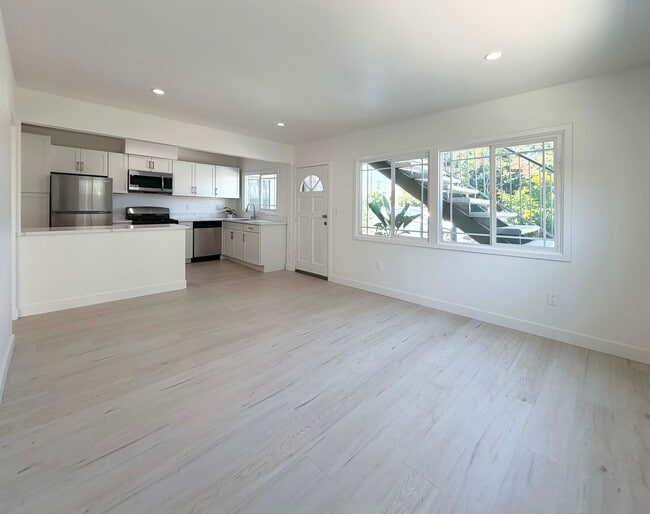 Foto del edificio - 1266 S Muirfield Rd