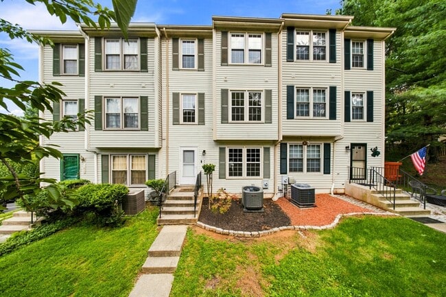 Building Photo - 11640 Pleasant Meadow Dr