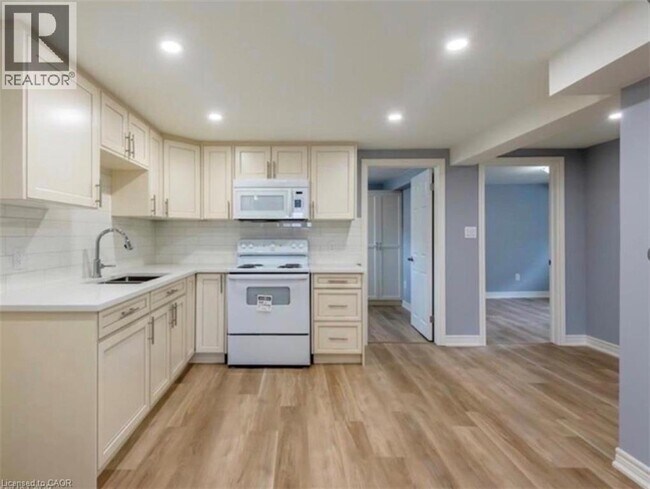 Photo du bâtiment - 431 E 36th St