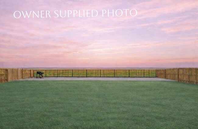 Foto del edificio - Executive Retreat in Brawley: Spacious 5-Bedroom Home Ideal for Corporate Stays or Refined Family...