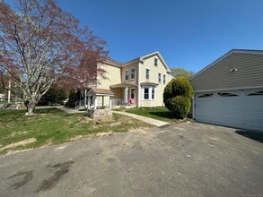 Building Photo - 228 Purdy Hill Rd