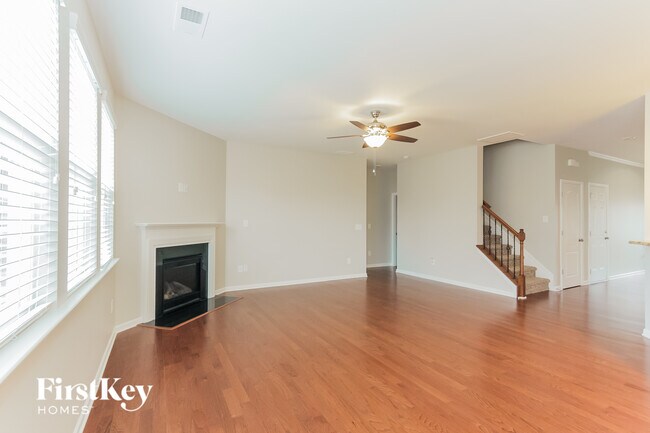 Building Photo - 2532 Wellshire Ct
