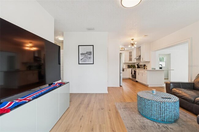 Foto del edificio - 7631 18th Way N
