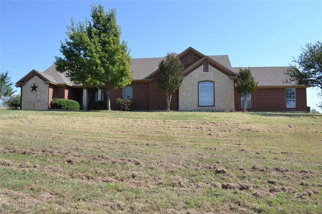 Building Photo - 4760 N Bonnie Brae St