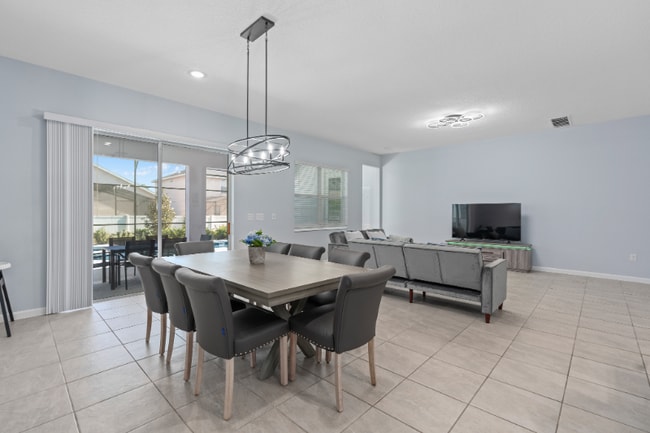 Building Photo - 4491 Monado Dr
