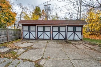 Building Photo - 67 Harvard Pl